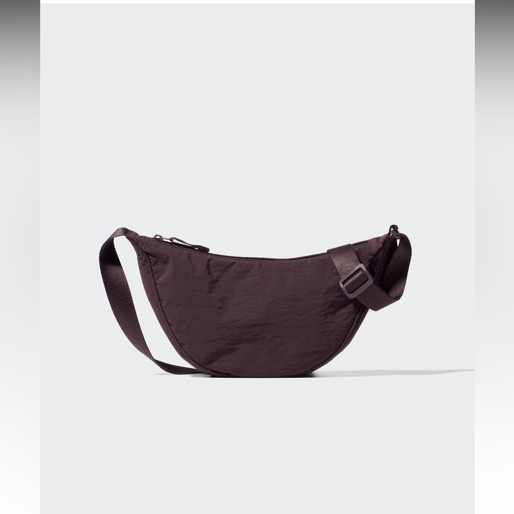 UNIQLO - Round Mini Shoulder Bag